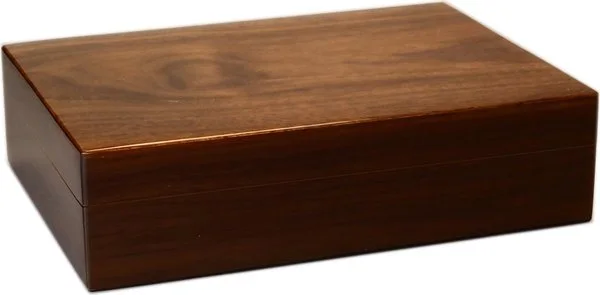 Humidor oříškový matný 35
