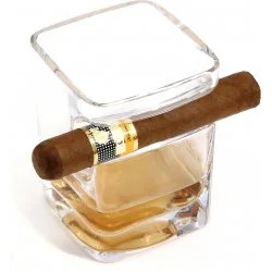 Skleněný pohár adorini na doutníky, rum a whisky