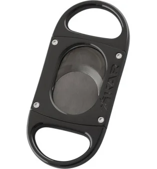 Ořezávač Xikar M8 černý s tmavými čepelemi