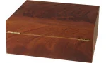 Střední humidor Adorini Siena řady Deluxe z mahagonu