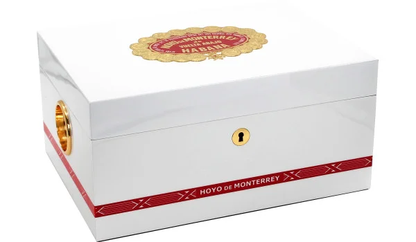 Hoyo de Monterrey Global Brand Humidor 30-50 doutníků